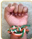 A finished friendship band or rakhi made by knotting natural fibre, the result of following Steps 1 to 6