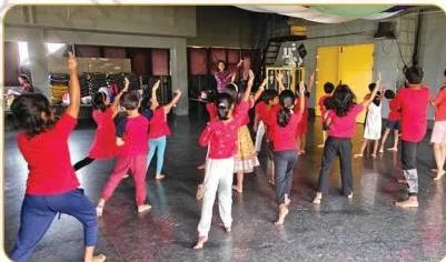 Illustration for the note that the summative assessment in theatre is an activity-based test conducted at the end of the year